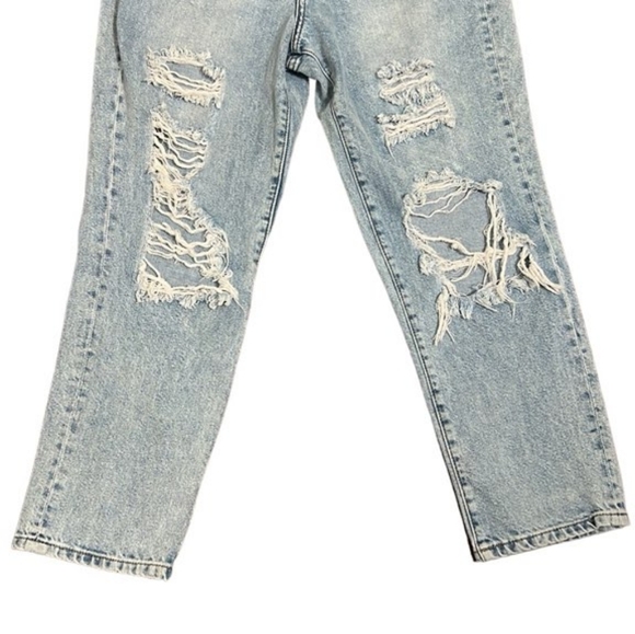 Simple Society Mom Jeans High Rise Distressed Button Fly Size 9/29 - Picture 3 of 6